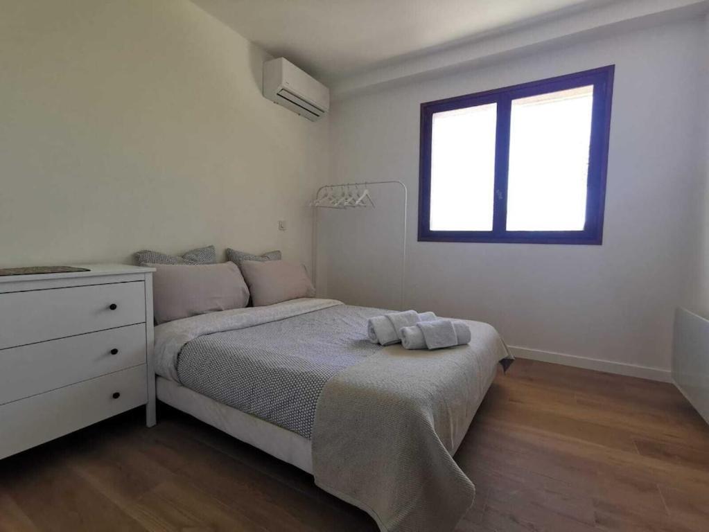 Bas De Villa Au Calme Villeneuve-Loubet Exterior photo